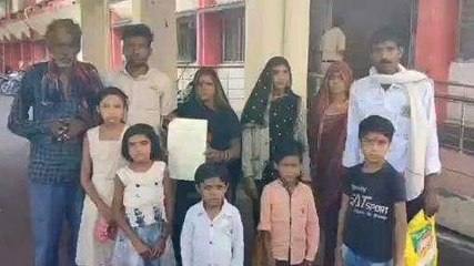 रायसेन: दादागिरी से जमीन पर किया जा रहा कब्जा, पीड़ित परिवार ने कलेक्ट्रेट में डाला डेरा