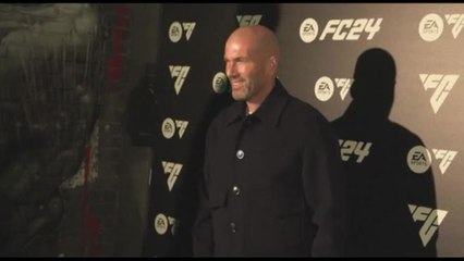 Zidane e Dembélé per il lancio del videogioco FC 24, il nuovo Fifa