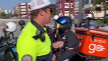 Kadıköy'de Motosiklet Sürücülerine Denetim: 75 Bin 900 Lira Cezai İşlem Uygulandı