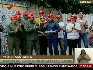 Bricomiles entrega en 1era fase materiales e insumos en U.E.N Cuatricentenaria de la pquia. Caricuao
