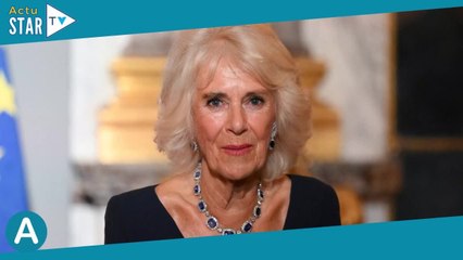 La reine Camilla, double très troublant d'Elizabeth II en France  tout ce qu'elle a copié sur sa dé