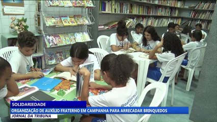 Organização de Auxílio Fraterno em campanha para arrecadar brinquedos