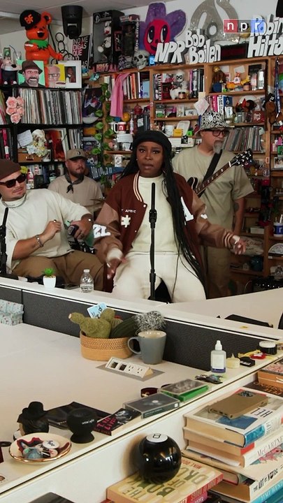J Noa se presenta en TinyDesk de NPR