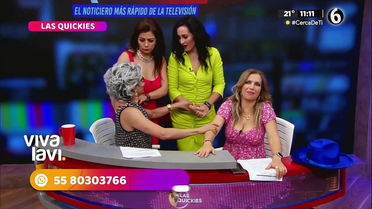 Conductoras de 'Vivalavi Mx' se dan beso de 5 en pleno programa