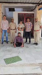 हिस्ट्रीशीटर को थाने से भगाने का 20 हजार का इनामी गिरफ्तार