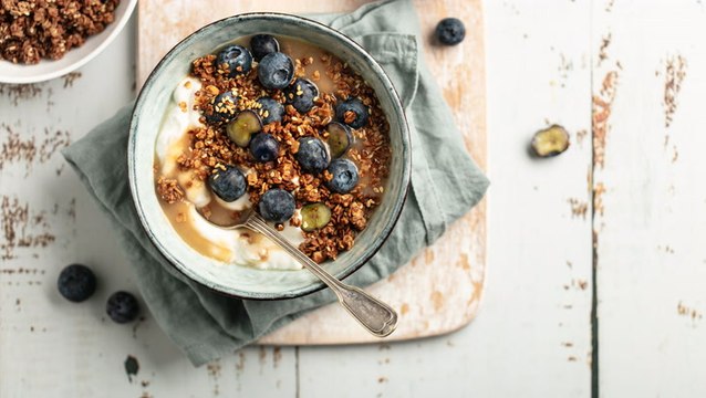 10 Best Immune-Boosting Foods to Help Combat Colds, Flu, and More