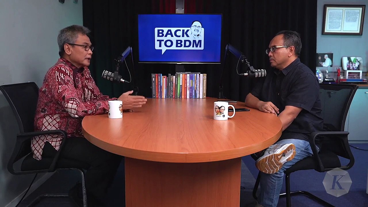 Johan Budi Blak-Blakan, Pertanyakan Ketum Parpol Ketemu Presiden Tak Bahas Politik? - Back To BDM