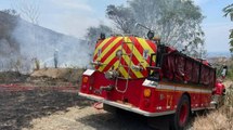 Bomberos atienden nuevos focos del incendio forestal en Cali y descartan evacuación
