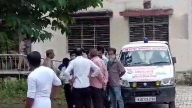 बारां: नाले में मिला अज्ञात युवक का शव, गांव में फैली सनसनी