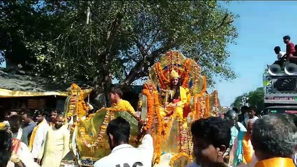 जन-जन की आस्था का केन्द्र बलदाऊजी मन्दिर, बलदेव छठ पर सजाई झांकी, निकाली शोभायात्रा