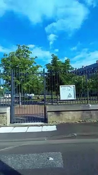Chartes Bus 1 Direction Barjouville - Pluviers  #france #bustour #bus #frenchcity  (30)