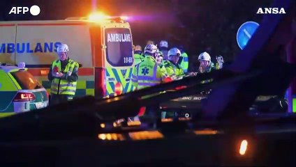 Maltempo in Svezia, maxi-voragine presso un'autostrada: almeno 3 feriti