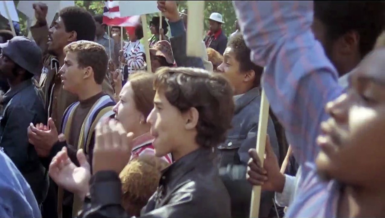 Police Connection Bande-annonce (EN)