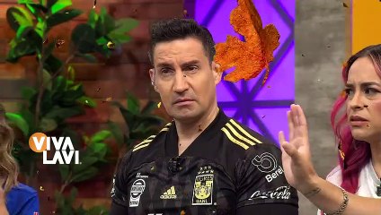 "Con tanto bótox ya no tienes expresión": Arturo se va con todo contra Mónica