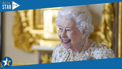 La reine Elizabeth II poussée vers la sortie ? Une coalition demande sa destitution