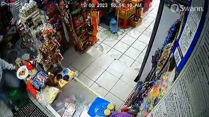 Mujer se defiende de robo.