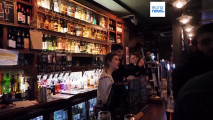 Ireland's alcoholic drinks will have health warning labels by 2026