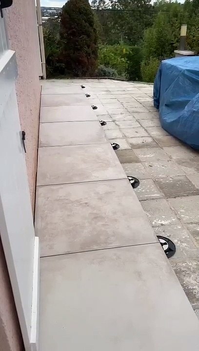 Dalle 80×80 grè cérame rénovation terrasse complète _ Étape 1