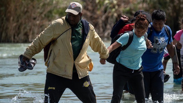 El número de migrantes detonó las afectaciones económicas en Piedras Negras, México , Siboney Alvarado, periodista