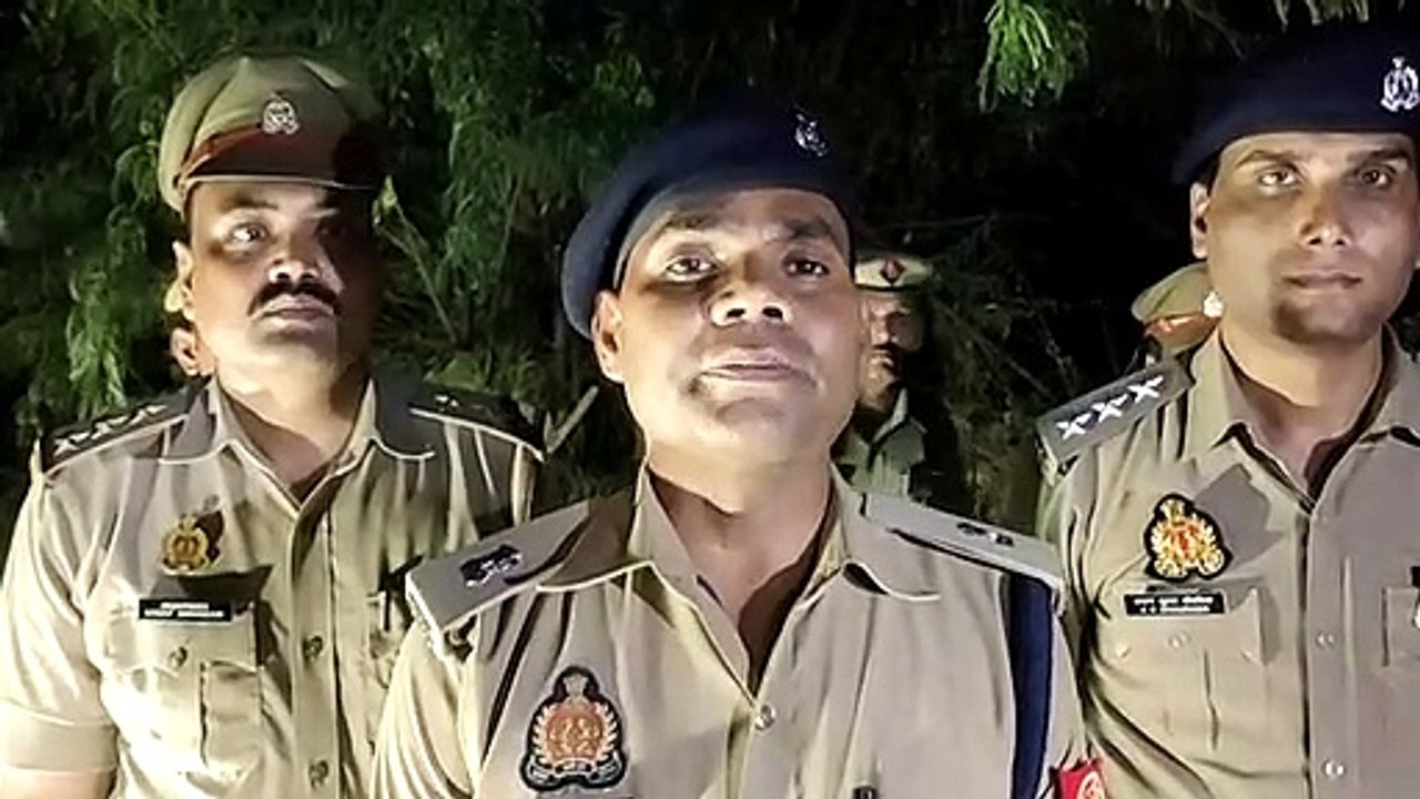 Jhansi Encounter: पुलिस और बदमाश की बीच मुठभेड़, वारंटी हिस्ट्रीशीटर के पैर में लगी गोली
