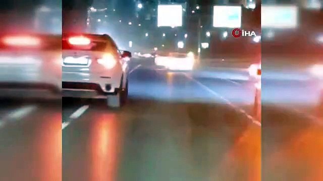 Asker konvoyunda makas atarak trafiği tehlikeye attılar... O anlar kamerada