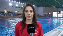 Tedavi için yüzmeye başladı, 3 kez Türkiye şampiyonu oldu