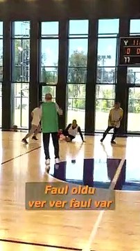 Cumhurbaşkanı Erdoğan'ın yeni basketbol görüntüleri: 'Faul oldu, ver ver, faul var'