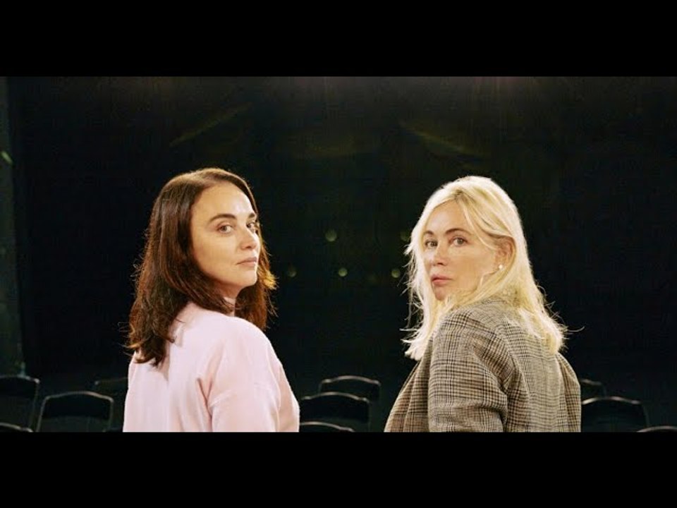 ON A VU - Emmanuelle Béart et "Un silence si bruyant" : pourquoi il faut regarder son documentaire s