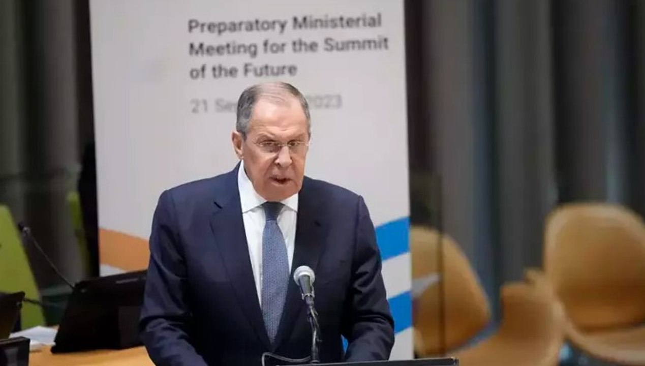 Rusya Dışişleri Bakanı Lavrov: ABD bizimle doğrudan savaşta