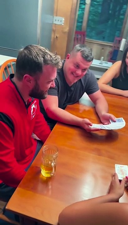 Playing Card Magic | Magic Tricks | Magic Bucket | Gianni Palumbo Magic Tricks #magician #cardmagic