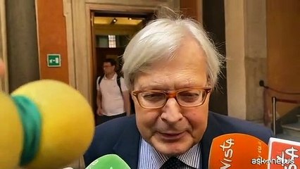 Napolitano, Sgarbi: ricordo quando imped? la finanza in Parlamento