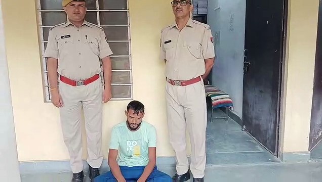 एटीएम से साइबर फ्रॉड की राशि निकालने वाला गिरफ्तार...देखें वीडियो