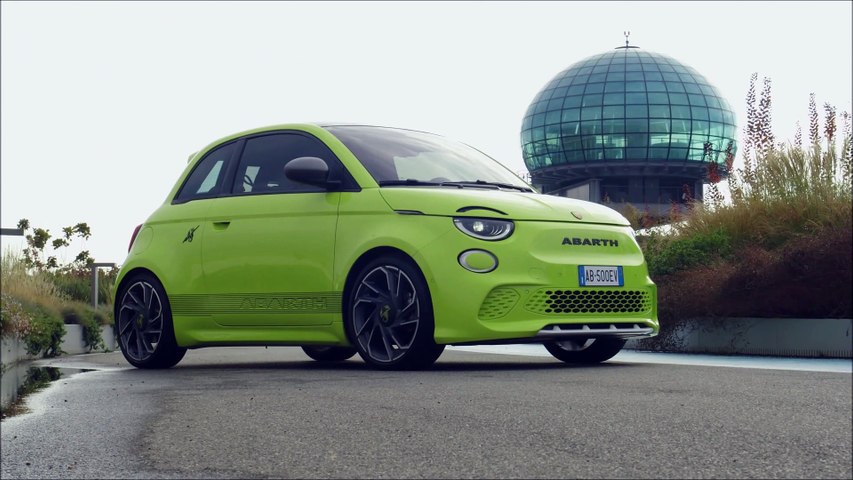 Abarth 500E (2023)