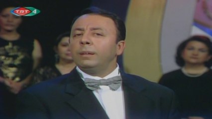 Ahad Uruk / Akşam yine gölgen yine gölgen yine akşam