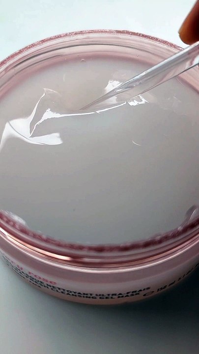 Nuxe cleansing gel mask texture