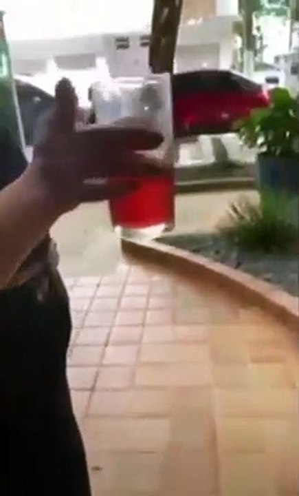 Cliente cadeirante chama corretora de imóveis de 'negra filha da p***'