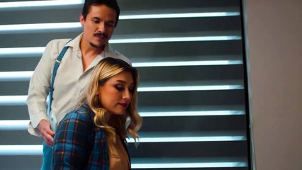 Without knowing, this woman was organizing a wedding to her boyfriend and his pregnant lover.