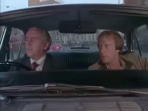 Minder S1/E3. 'The Smaller They Are' George Cole • Dennis Waterman
