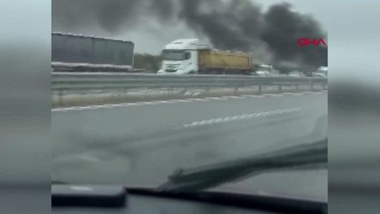 Kuzey Marmara Otoyolu'nda Zincirleme Kaza: 4 Yaralı