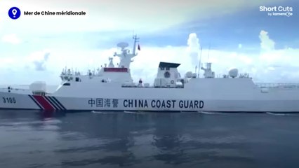 Les garde-côtes chinois diffusent un message d'intimidation à un navire philippin