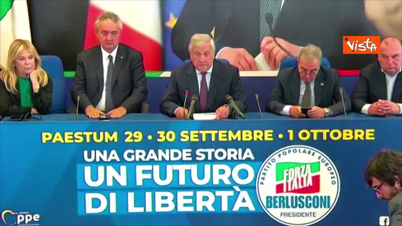 Tajani ricorda Berlusconi: "I grandi leader durano molto di pi? della loro vita terrena"