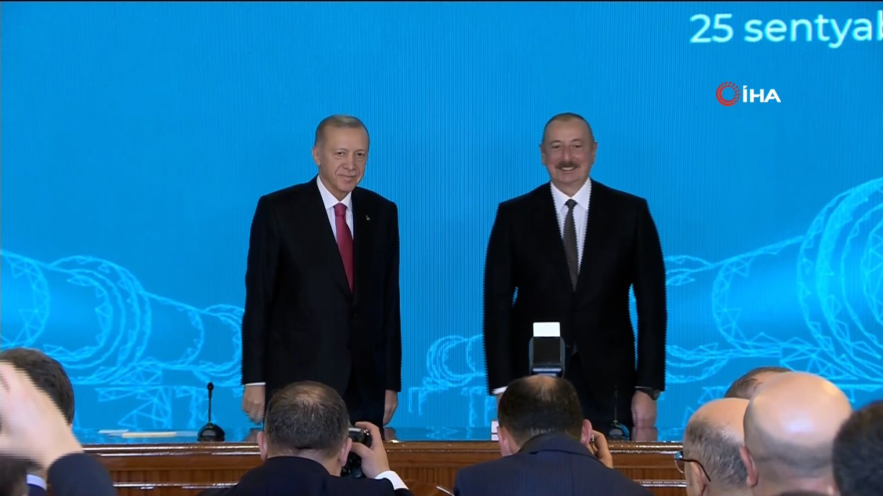 Cumhurbaşkanı Erdoğan ile Aliyev, Iğdır-Nahçıvan Doğal Gaz Boru Hattı'nın temelini attı