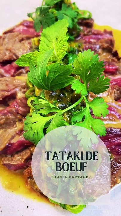 Salut Toi! ️  ️ Prêt pour un voyage culinaire ? Découvres ma recette maison de Tataki de Bœuf ! ✨