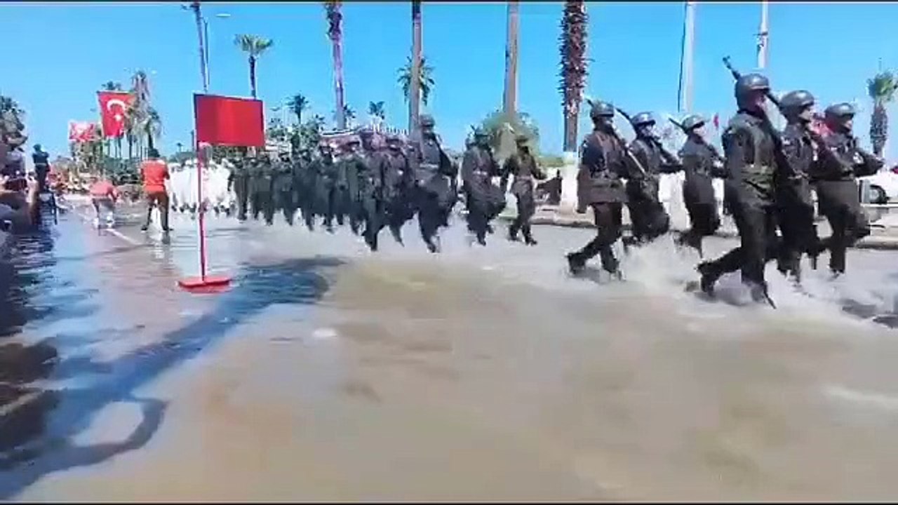 “Hatay benim şahsi meselemdir!” Mustafa Kemal Atatürk. Hatay’da tüm olumsuzluklara rağmen 30 Ağustos Zafer Bayramımız coşkuyla kutlanıyor