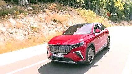 Türkiye'nin ilk uzay yolcuları Togg'u deneyimledi