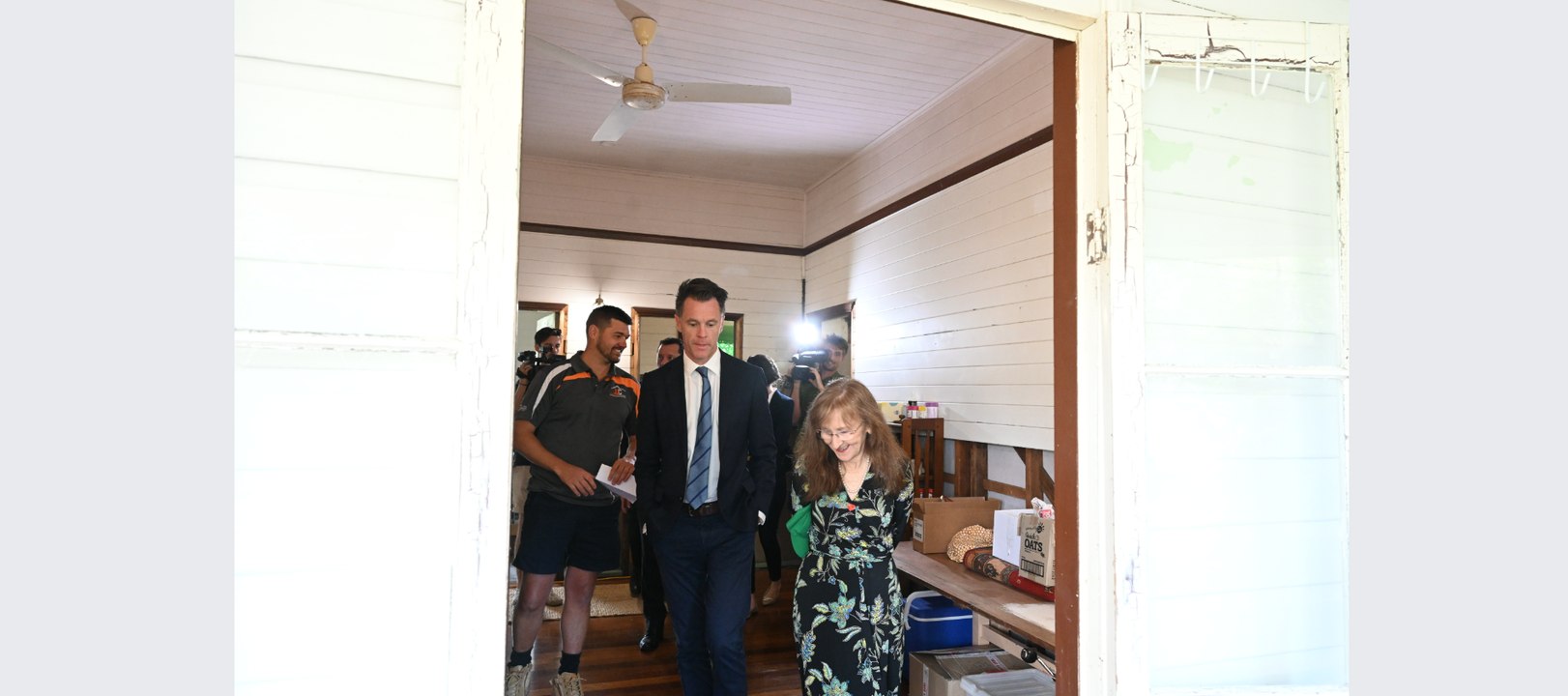 Premier visits Lismore Two Rooms Project