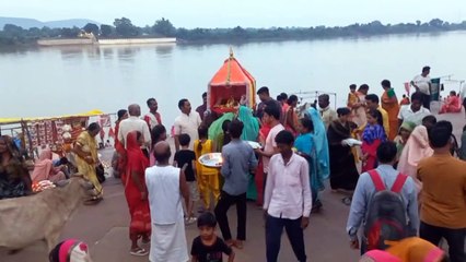 डोल ग्यारस पर बैंडबाजे के साथ निकाले डोल