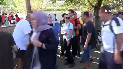 Kalp sağlığı için 7 kilometre yürüdüler