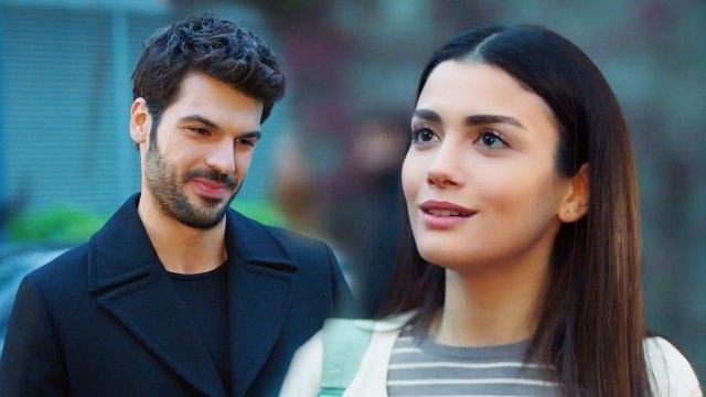 Lovers Hand in Hand | Sisi Kiriku - Bahasa Indonesia Subtitled | Sol Yanım