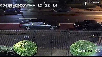 شاهد: فيديو يظهر الهجوم بزجاجات المولوتوف على سفارة كوبا في واشنطن